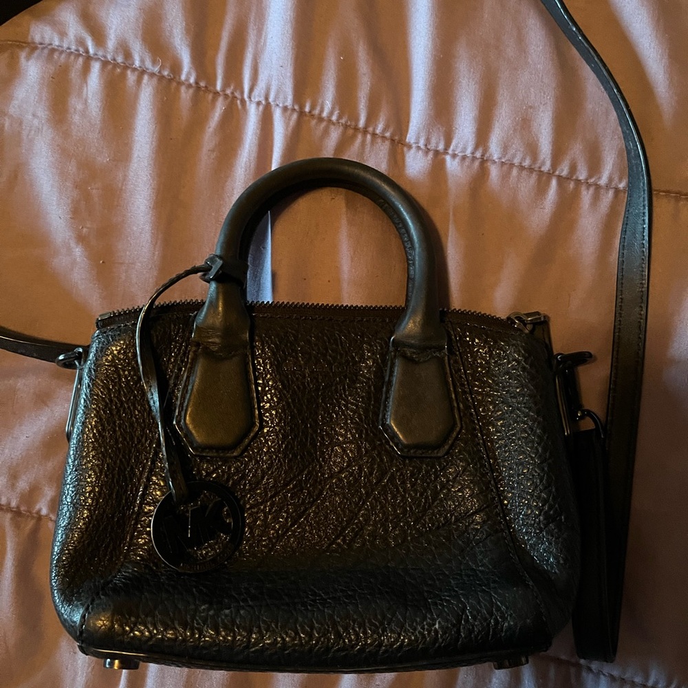 MICHAEL KORS SMALL CROSSBODY/HANDLE PURSE